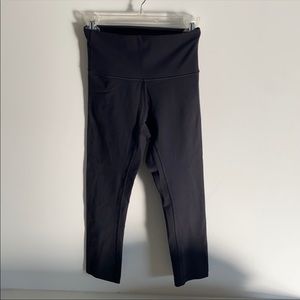 Lululemon cropped legging size 4 high rise